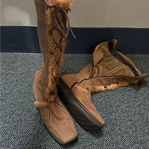 Eric Micheal ? Leather Fleece Lined - Real Fur Accent Boots